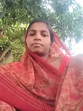 Snapshot of Gungun_thakur chatting on May 11, 2026, 8:20 am Gungun thakur online show from May 11, 2026, 8:20 am