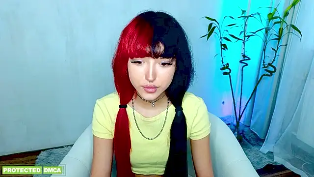 Snapshot of __Amiraa chatting on March 4, 2026, 12:55 pm Amiraa online show from March 4, 2026, 12:55 pm