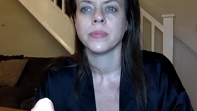 ElizabethArden42- online show from February 4, 2026, 10:26 pm