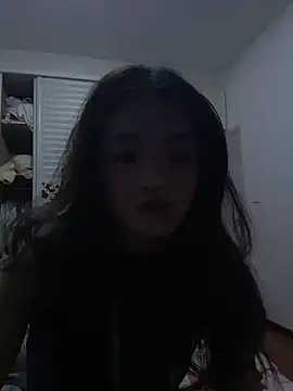 Snapshot of srr6677 chatting on May 25, 2026, 11:05 am srr6677 online show from May 25, 2026, 11:05 am