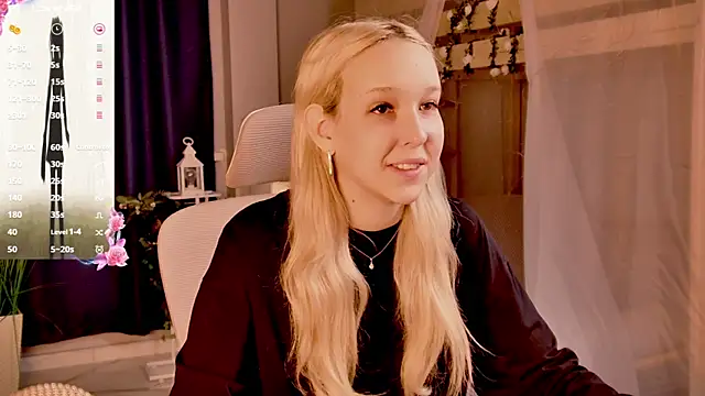MaoqiBeverly online show from June 19, 2026, 10:08 am