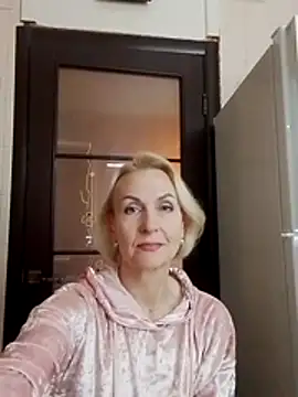 MichelleSolis online show from February 9, 2026, 2:43 pm