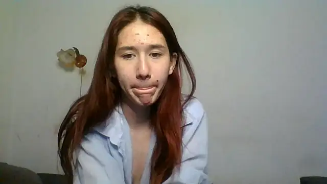 NickiKisinger online show from May 2, 2026, 5:23 am