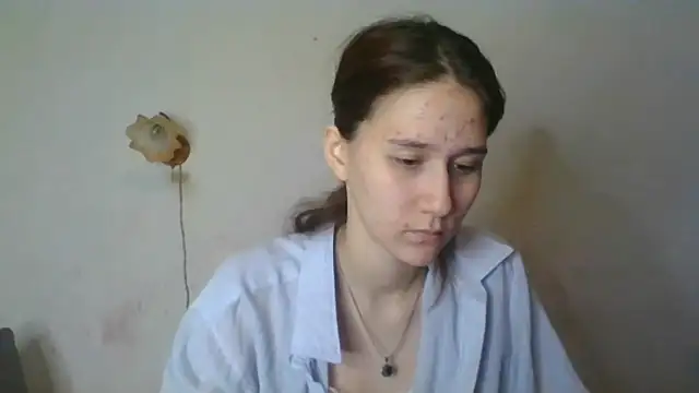 NickiKisinger online show from May 20, 2026, 7:14 am
