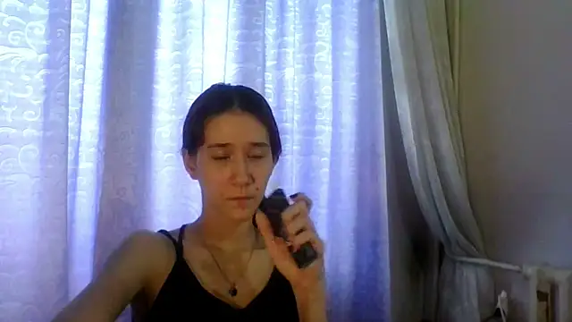 NickiKisinger online show from July 19, 2026, 7:12 am