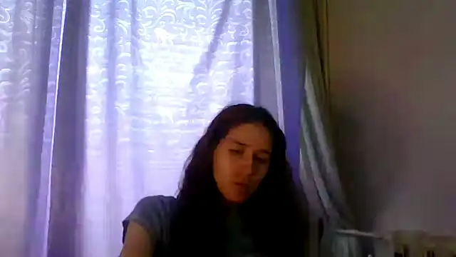 NickiKisinger online show from July 25, 2026, 7:06 am