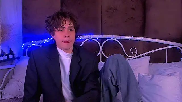 Snapshot of Keith_Erickson chatting on February 18, 2026, 10:33 am Keith Erickson online show from February 18, 2026, 10:33 am