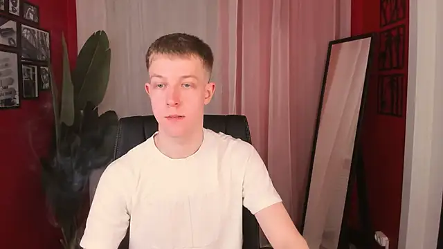 Dylan Norton online show from May 5, 2026, 5:48 am