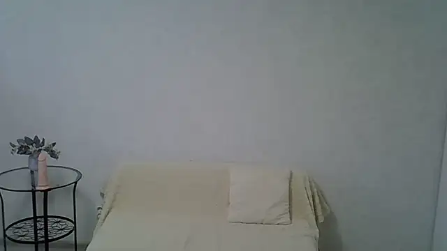Snapshot of Opaldream chatting on June 10, 2026, 6:07 pm Opaldream online show from June 10, 2026, 6:07 pm