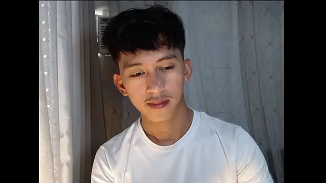 Snapshot of _andrie69_ chatting on March 13, 2026, 5:47 am andrie69 online show from March 13, 2026, 5:47 am