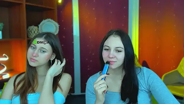 Snapshot of arianaa_cat chatting on March 11, 2026, 6:19 am arianaa cat online show from March 11, 2026, 6:19 am