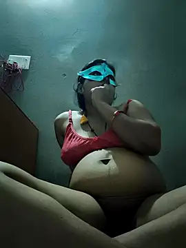 Sexy khushi19 online show from April 26, 2026, 2:15 pm