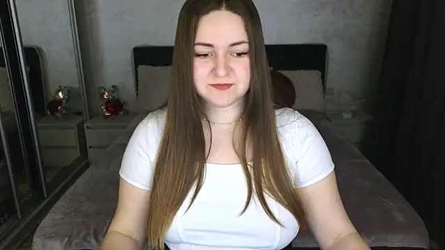 Snapshot of Eva_Luxx chatting on April 6, 2026, 12:41 am Eva Luxx online show from April 6, 2026, 12:41 am