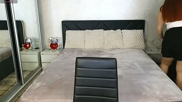 Snapshot of Eva_Luxx chatting on May 1, 2026, 1:26 pm Eva Luxx online show from May 1, 2026, 1:26 pm