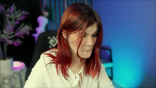 EllieFoxy online show from March 19, 2026, 8:35 pm