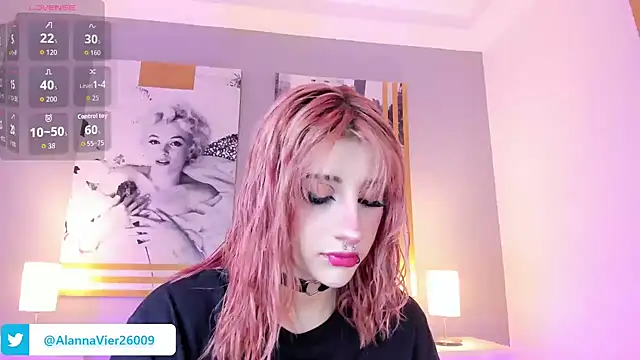 AlannaViera online show from July 31, 2026, 11:53 am