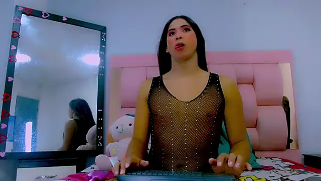 Sophia Valentina online show from February 24, 2026, 5:05 am