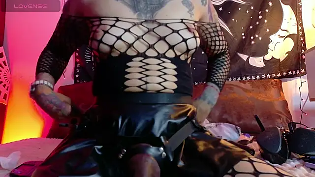 MadLustt online show from March 1, 2026, 2:19 pm