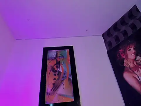 Ciara HotTs online show from June 26, 2026, 3:44 am
