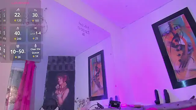 Ciara HotTs online show from July 9, 2026, 3:43 am