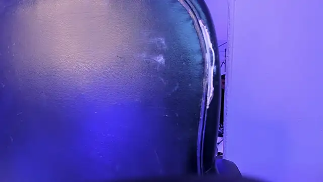 CarolineFyre online show from February 18, 2026, 12:45 pm