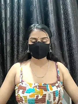 Snapshot of Alix_cuti chatting on June 6, 2026, 4:44 pm Alix cuti online show from June 6, 2026, 4:44 pm
