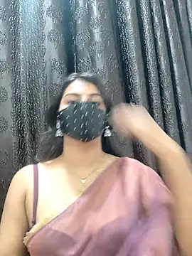 Snapshot of Alix_cuti chatting on July 1, 2026, 7:24 pm Alix cuti online show from July 1, 2026, 7:24 pm