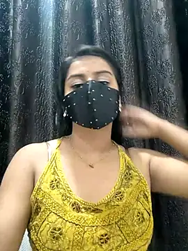 Snapshot of Alix_cuti chatting on July 3, 2026, 5:19 pm Alix cuti online show from July 3, 2026, 5:19 pm