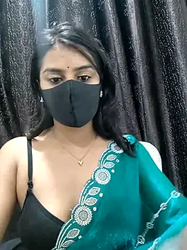 Snapshot of Alix_cuti chatting on July 29, 2026, 7:45 pm Alix cuti online show from July 29, 2026, 7:45 pm