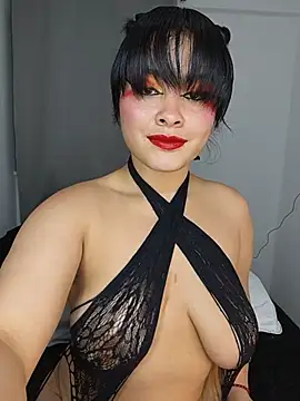 zoe love18 online show from July 25, 2026, 4:54 am