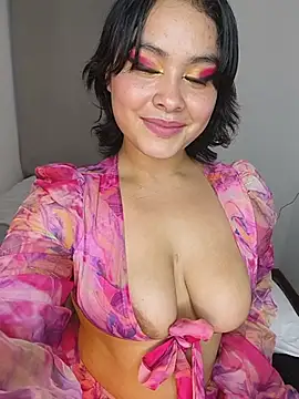 zoe love18 online show from July 30, 2026, 11:15 pm