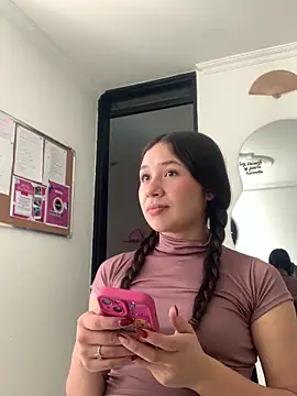 DULCE MARIA EF online show from February 27, 2026, 12:49 pm