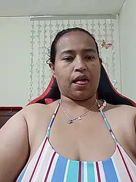 Snapshot of BustySexy_Nataly chatting on May 25, 2026, 6:41 am BustySexy Nataly online show from May 25, 2026, 6:41 am