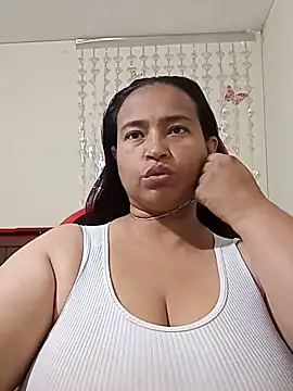 Snapshot of BustySexy_Nataly chatting on June 8, 2026, 8:48 am BustySexy Nataly online show from June 8, 2026, 8:48 am