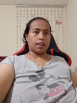 Snapshot of BustySexy_Nataly chatting on July 2, 2026, 8:42 am BustySexy Nataly online show from July 2, 2026, 8:42 am
