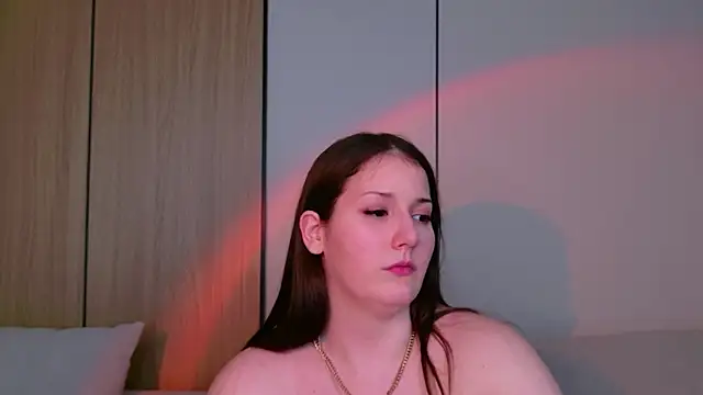 Anora Mills online show from April 24, 2026, 5:21 am