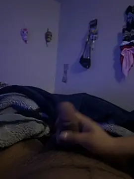 Snapshot of gnzdanialex chatting on March 19, 2026, 10:41 am gnzdanialex online show from March 19, 2026, 10:41 am