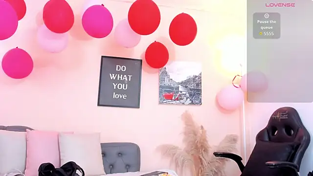 victoriazans online show from February 14, 2026, 3:47 am