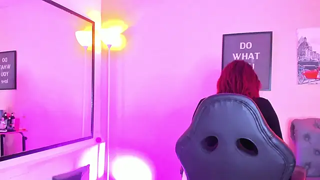 victoriazans online show from March 8, 2026, 4:05 am