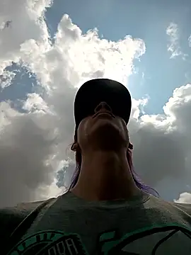 Snapshot of andy_caandy chatting on March 15, 2026, 3:51 pm andy caandy online show from March 15, 2026, 3:51 pm