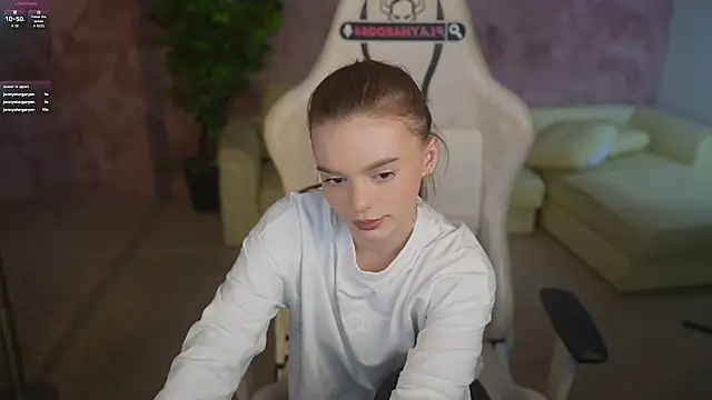 Zlata Sky online show from June 5, 2026, 6:46 pm