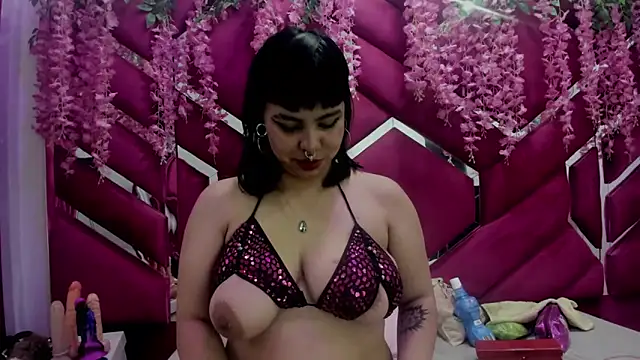 vanesa bobs online show from May 1, 2026, 3:44 am