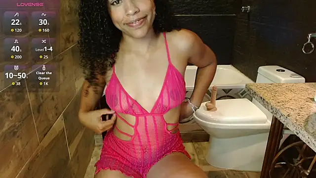 Snapshot of Danna_Copers chatting on August 6, 2026, 9:17 pm Danna Copers online show from August 6, 2026, 9:17 pm