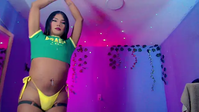 Snapshot of MiaFernandadoll chatting on March 13, 2026, 3:24 am MiaFernandadoll online show from March 13, 2026, 3:24 am