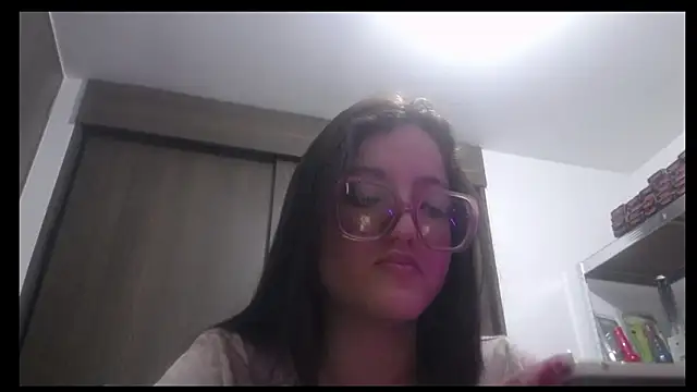 sheryl 25 online show from March 17, 2026, 4:50 am