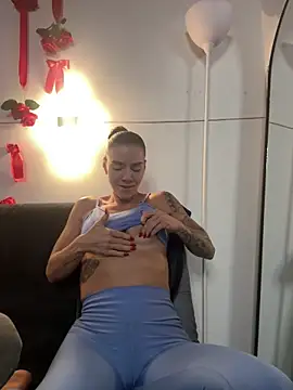 Snapshot of gaby_cartter chatting on February 28, 2026, 8:32 pm gaby cartter online show from February 28, 2026, 8:32 pm