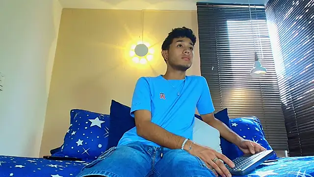 Damon Salvarote S online show from April 24, 2026, 1:46 pm
