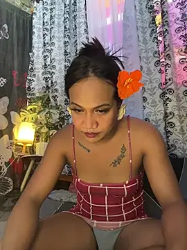 Snapshot of Queen-barbie chatting on May 20, 2026, 11:55 pm Queen-barbie online show from May 20, 2026, 11:55 pm