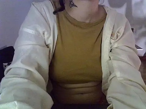 Onirica L online show from February 4, 2026, 2:06 am