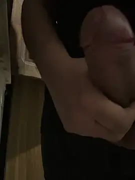 kaytosery online show from February 18, 2026, 1:12 am